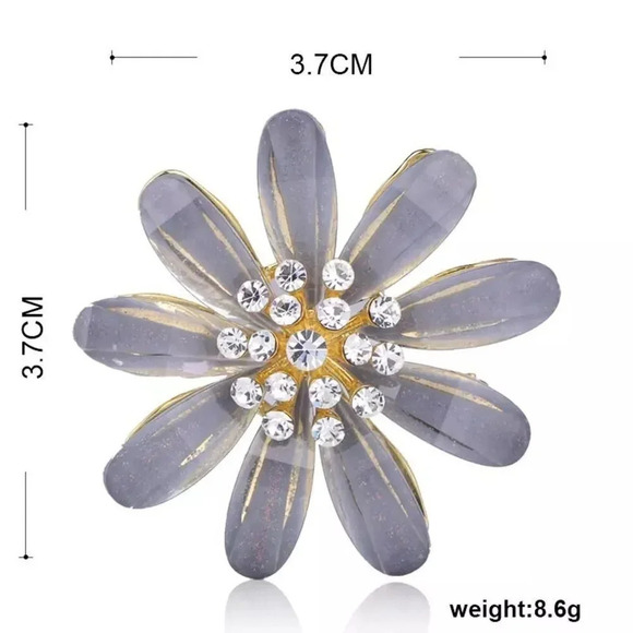 VQ Elegant Flower Brooch - Picture 3 of 6